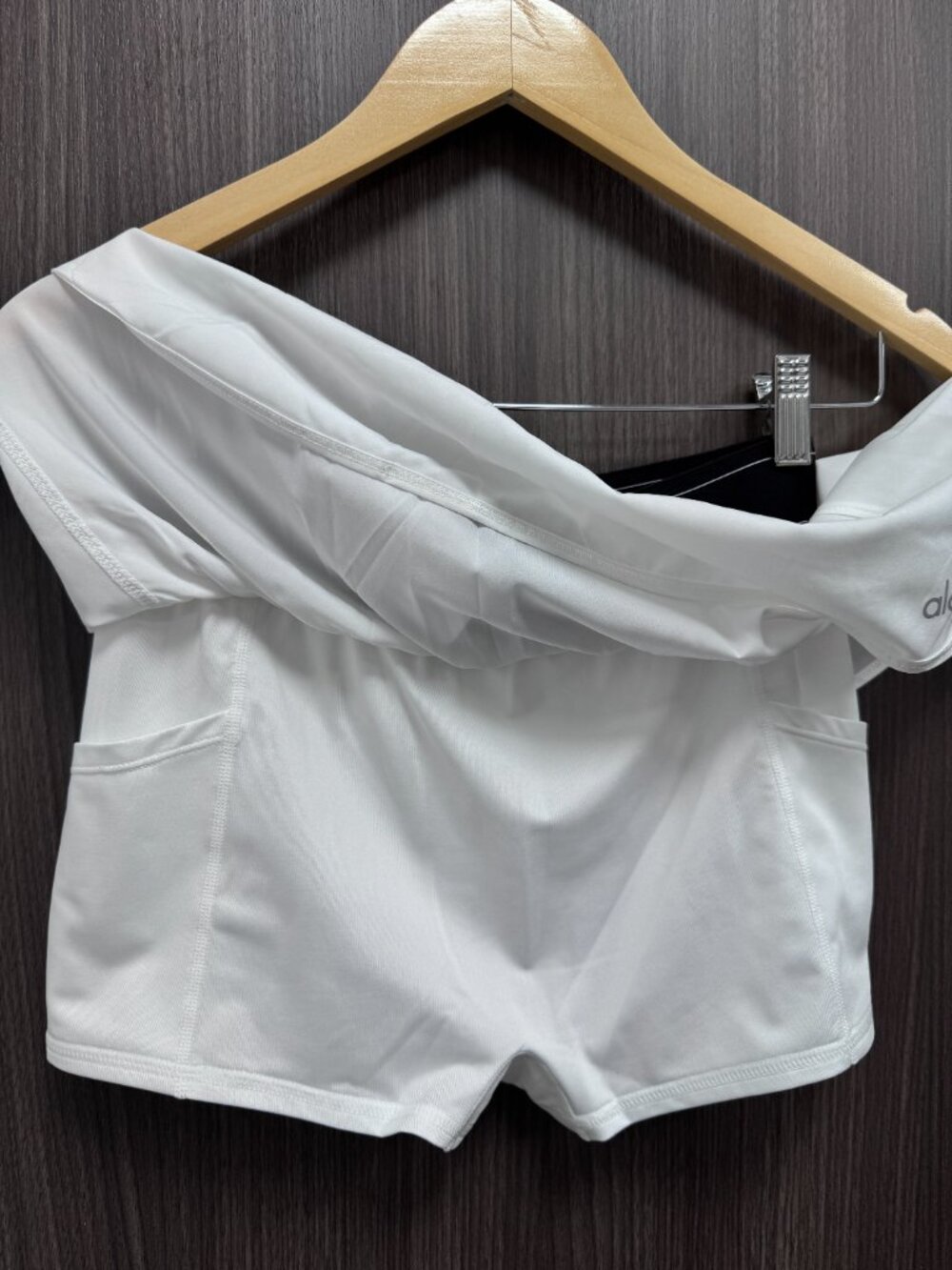 White Skirt 😘 ALO Yoga Daily/travel Match Point Tennis Skirt NWT - Picture 5 of 7